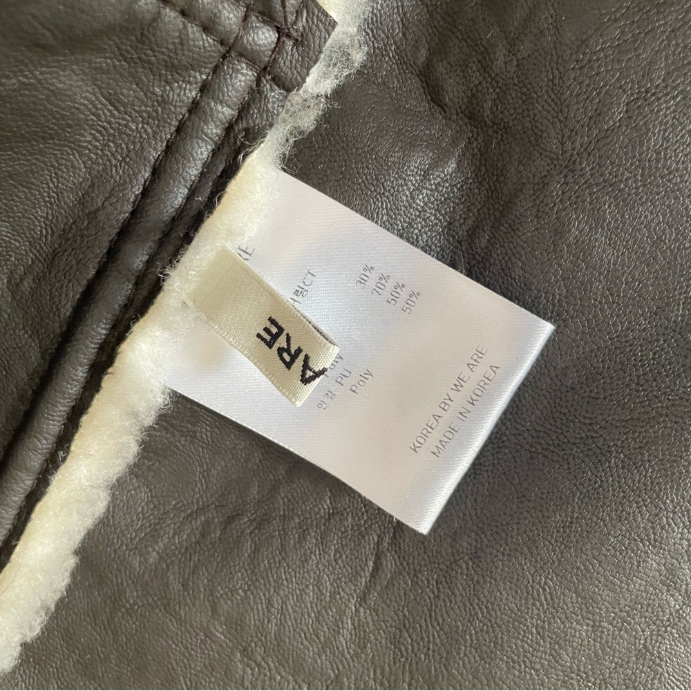 Korea by We Are Shearling Jacket Wool blend Teddy Double Sided One Size - Picture 14 of 16